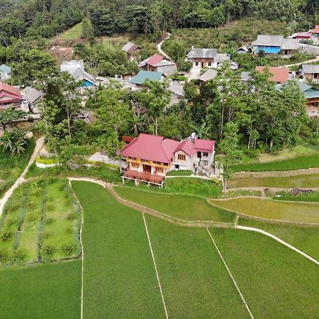 Bac Ha Threeland Homestay Екстер'єр фото