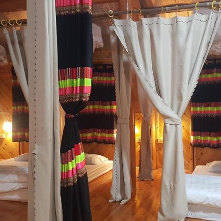 Bac Ha Threeland Homestay Екстер'єр фото